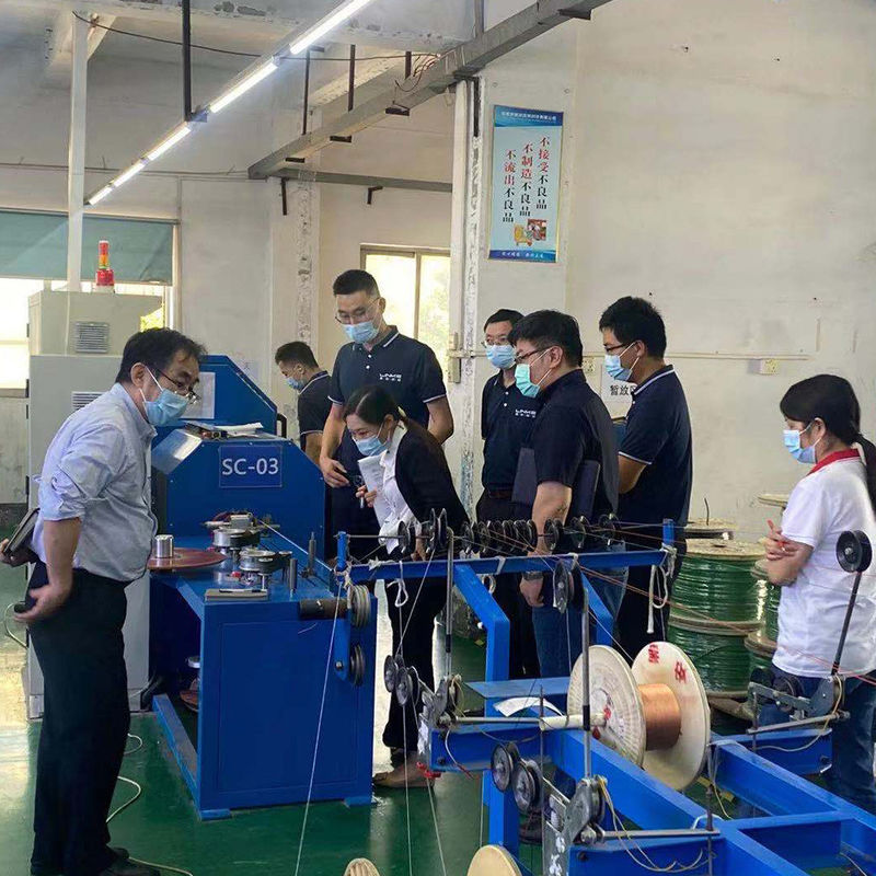Enerji elektrikli araçlar için yalıtımlı yüksek voltajlı bakır iletken XLPE kauçuk kablosu
